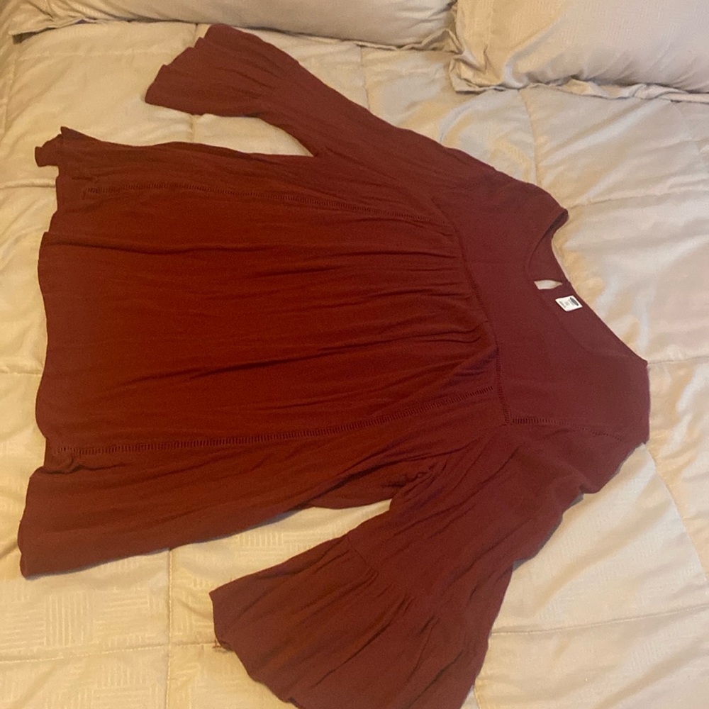 Burgundy Old Navy women’s bohemian blouse